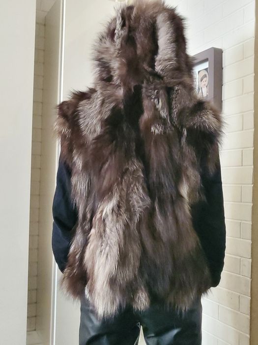 Елек лисица с качулка