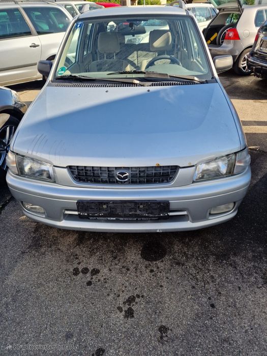 Mazda Demio 2000