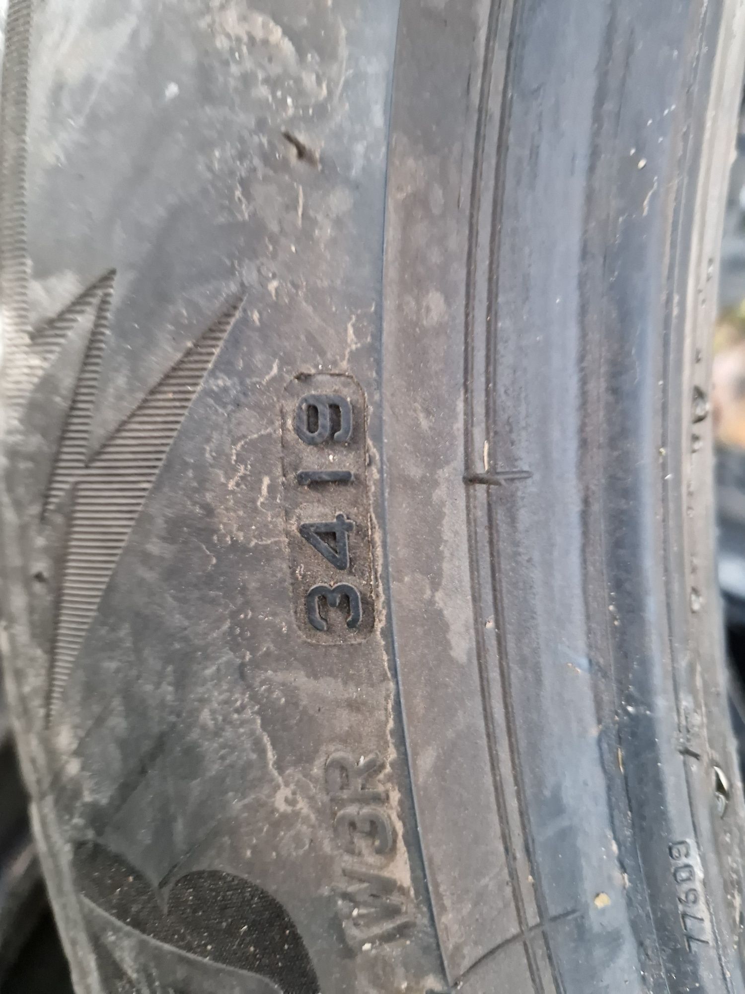 275/45/21 цола Bridgestone.