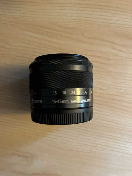 Camera Canon EOS M10 (Mirrorless) -  Obiectiv 15-45mm + accesorii