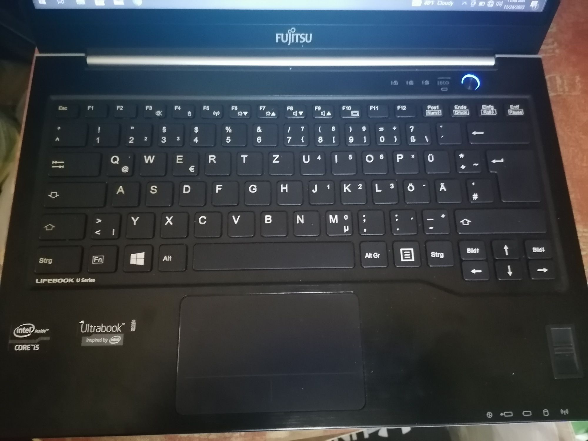 Laptop fujitsu lifebook u772, (i5, ssd)