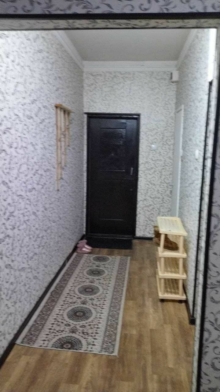 Yakkasaroy boshliqda 1²qiligan kvartira bor oilaga faqat