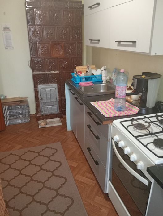 De vânzare apartament două camere și bucătărie cu baie