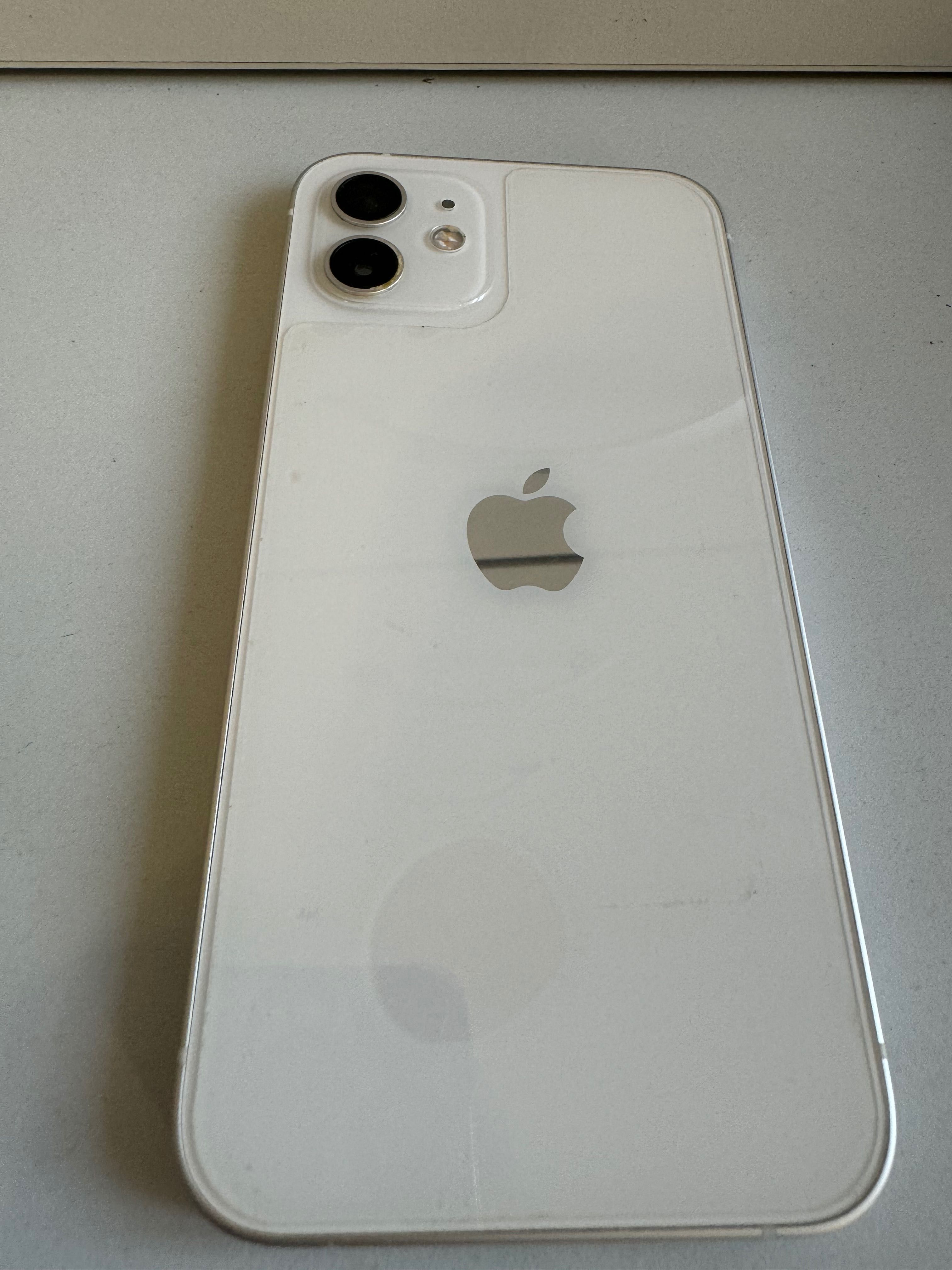 За части IPhone 12 white
