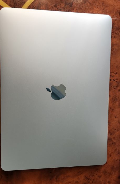 Macbook Air 13,3 Full