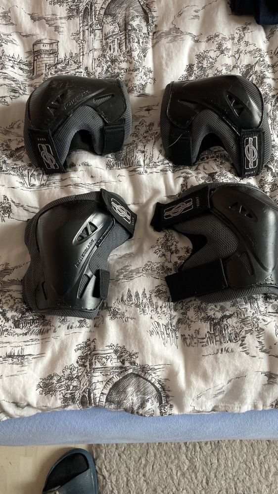 Протектори за колена и лакът ROLLERBLADE,. (Наколенки и Налакътници)