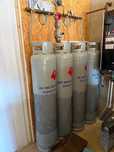 Kit complet 4 butelii GPL 80 L (Butan) pt alimentare centrala termica
