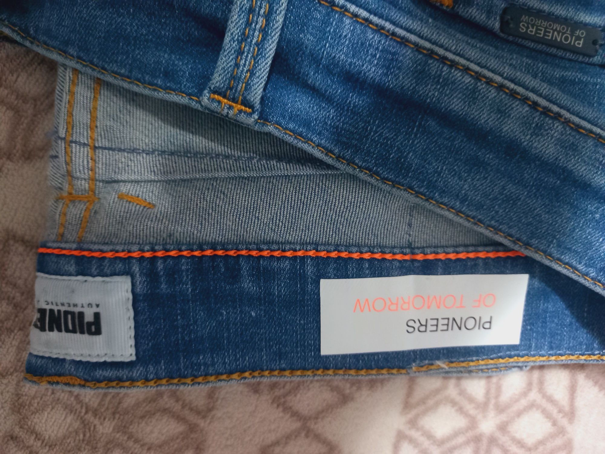 Blugi Pioneer Authentic
