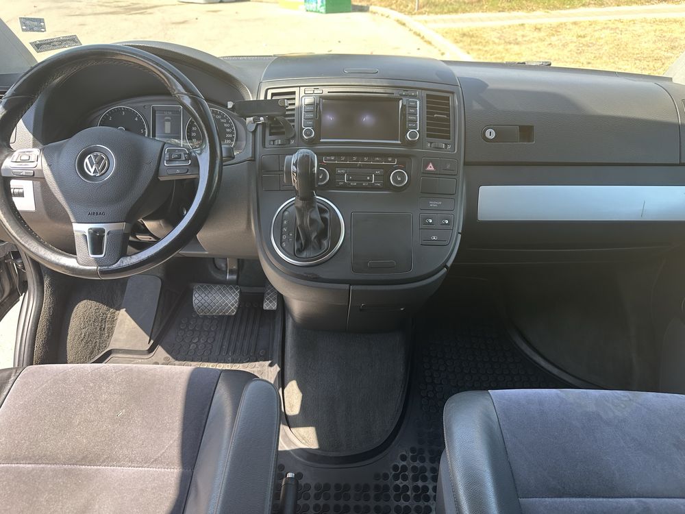 VW Multivan 2.0 bi turbo 4 motion highline