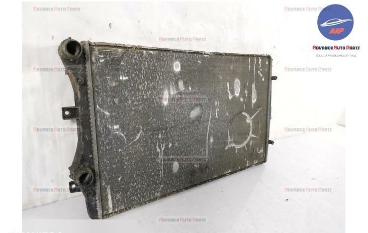 Воден радиатор за охлаждане Ауди А3 / Audi A3 8P/8PA (фейслифт) 1k0121