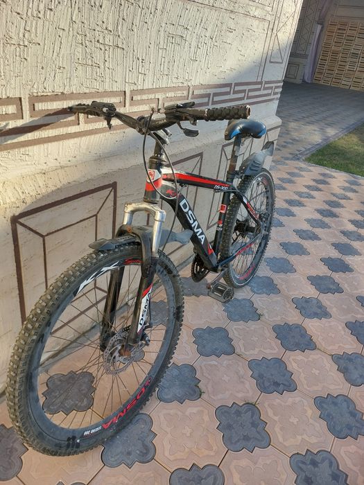 Срочно сатылады кемі бар.Жүріп тұр.