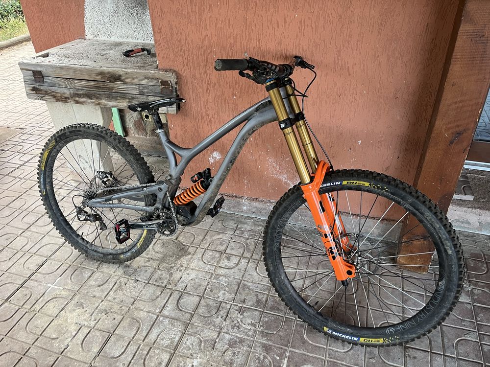 Рамка Commencal Supreme V4 2020