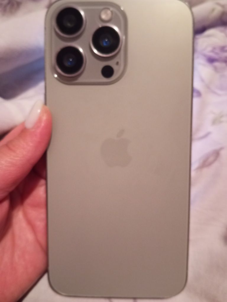iPhone 15про Макс