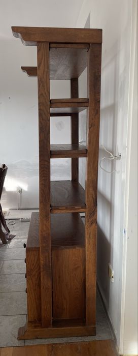 Масивна мебел - шкаф, етажерка