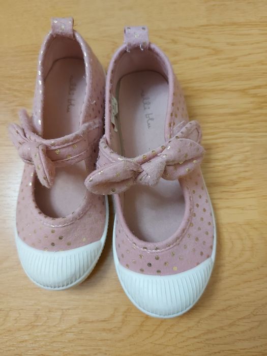 Детски пантофи за момиче