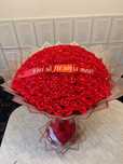 Idei de cadou buchet personalizat 201 fire de trandafiri