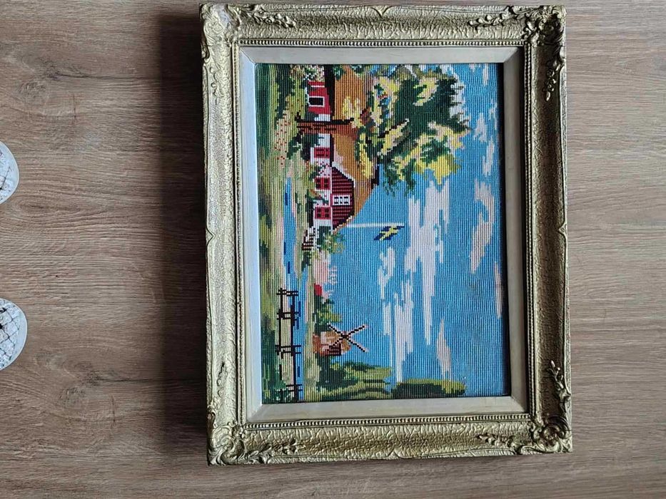 Продавам рамки за  гоблени