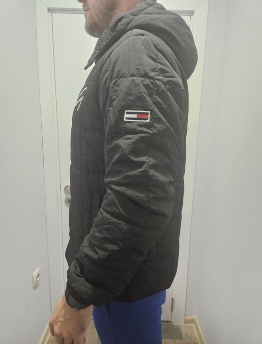 Ново яке Tommy jeans