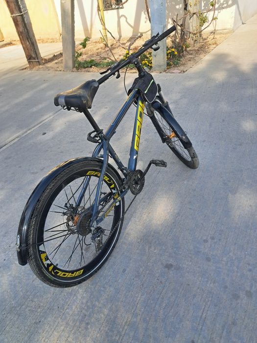 Velosiped sotiladi.