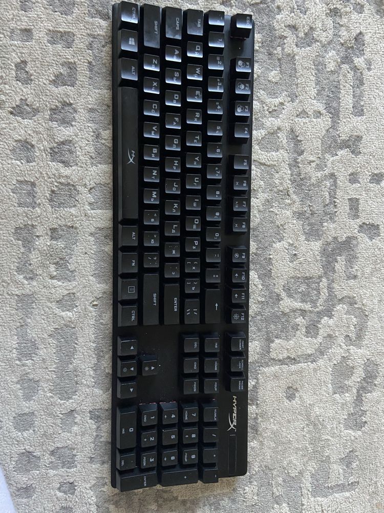 Клавиатура HYPERX