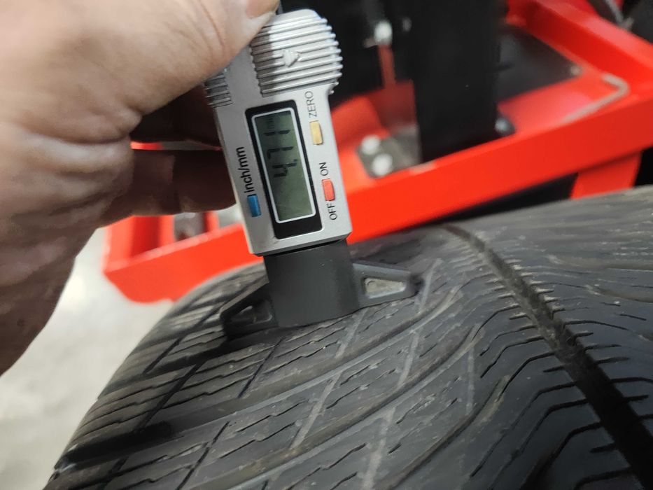 2бр.зимни гуми 285/30/20 Michelin