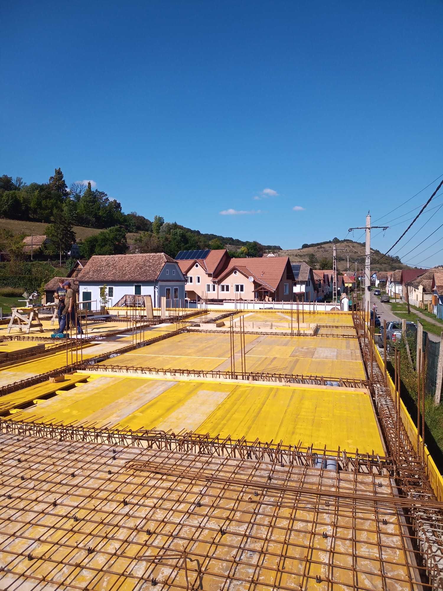 Inchiriem cofraje panei pentru cofrat placa, tavane si plansee