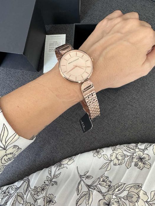 Елегантен часовник