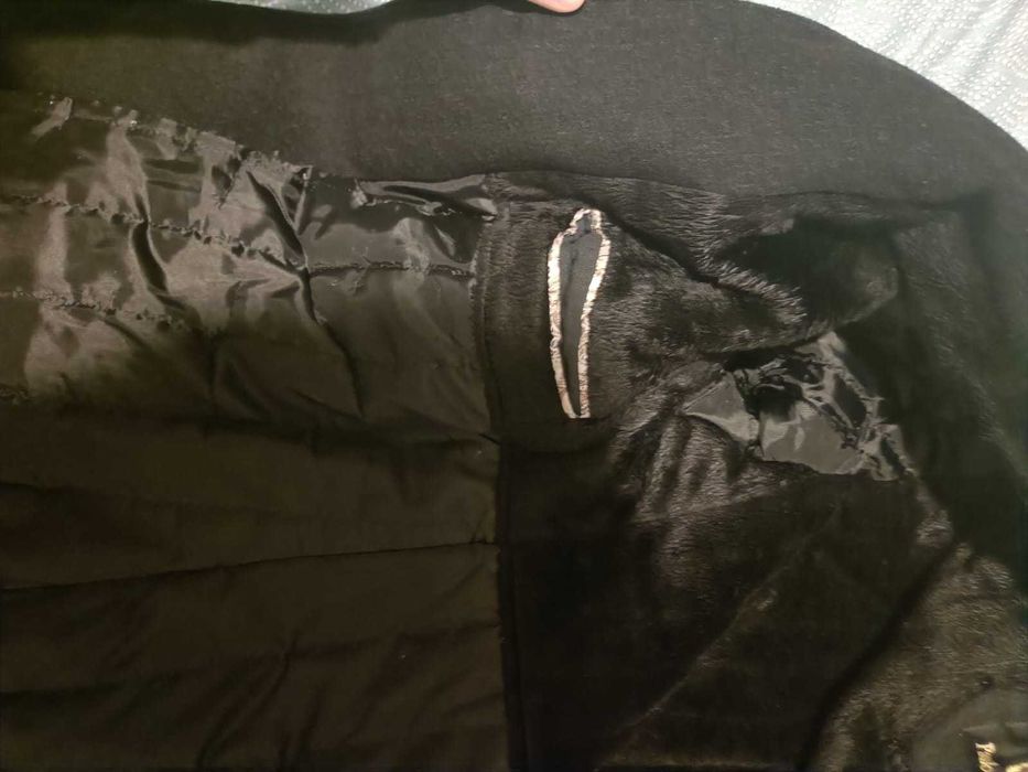 Palton negru de iarna pentru barbati, captusit cu casmir, marime 46