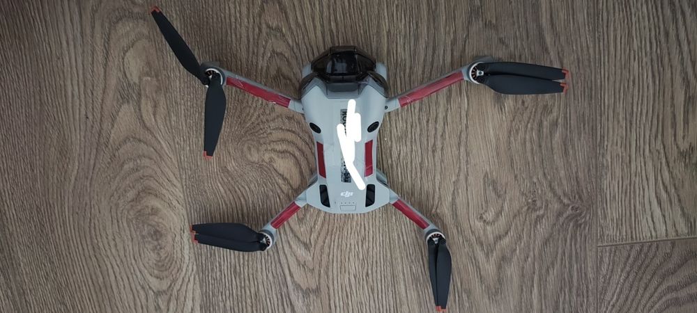 Drona Dji mini 4 pro Fly more combo +2 baterii +geanta și accesorii