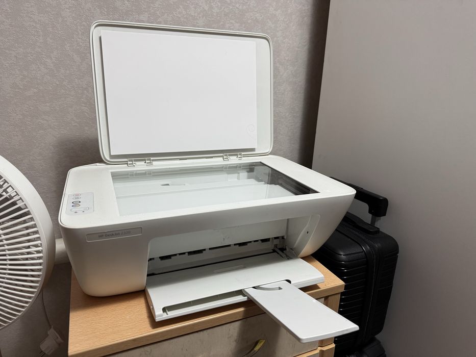 Цветной принтер hp