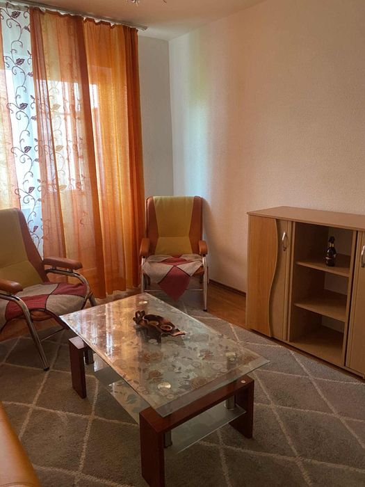 Apartament 2 camere, 44 m², etaj 3/4 – Aleea Plopilor, Târgu Jiu