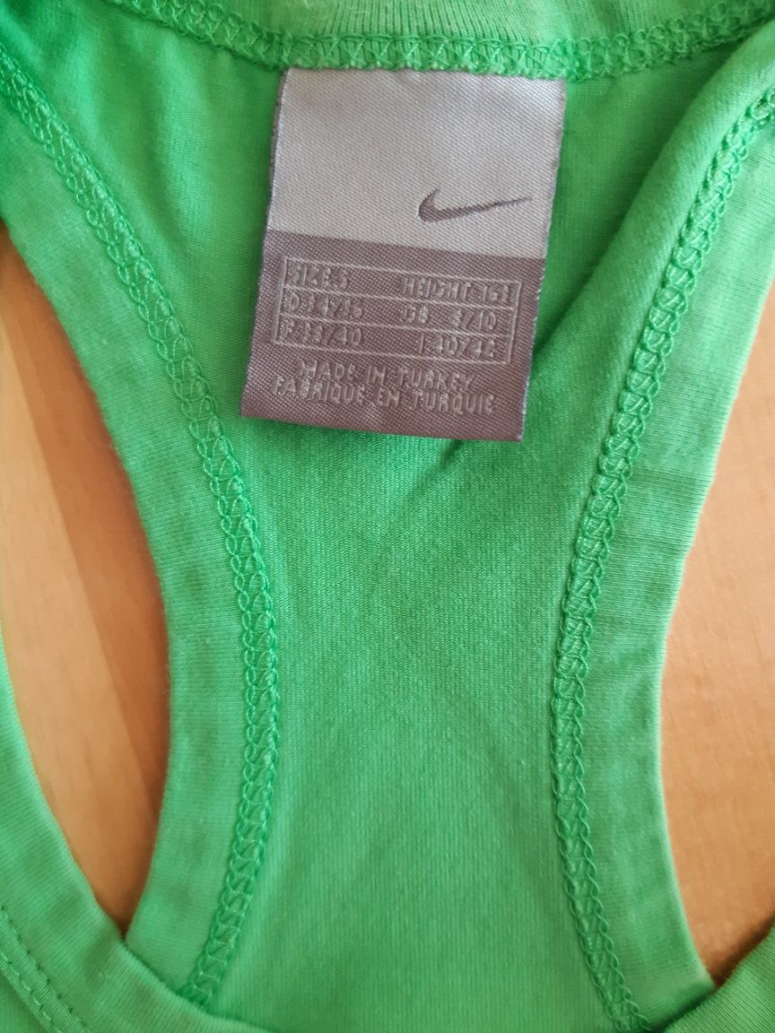 Tricou dama Nike mărimea S