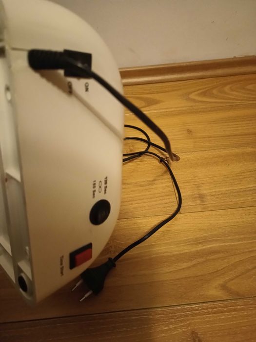 Lampa ultraviolete Rohs UV LED pt unghii, manichiura, Iess Nail