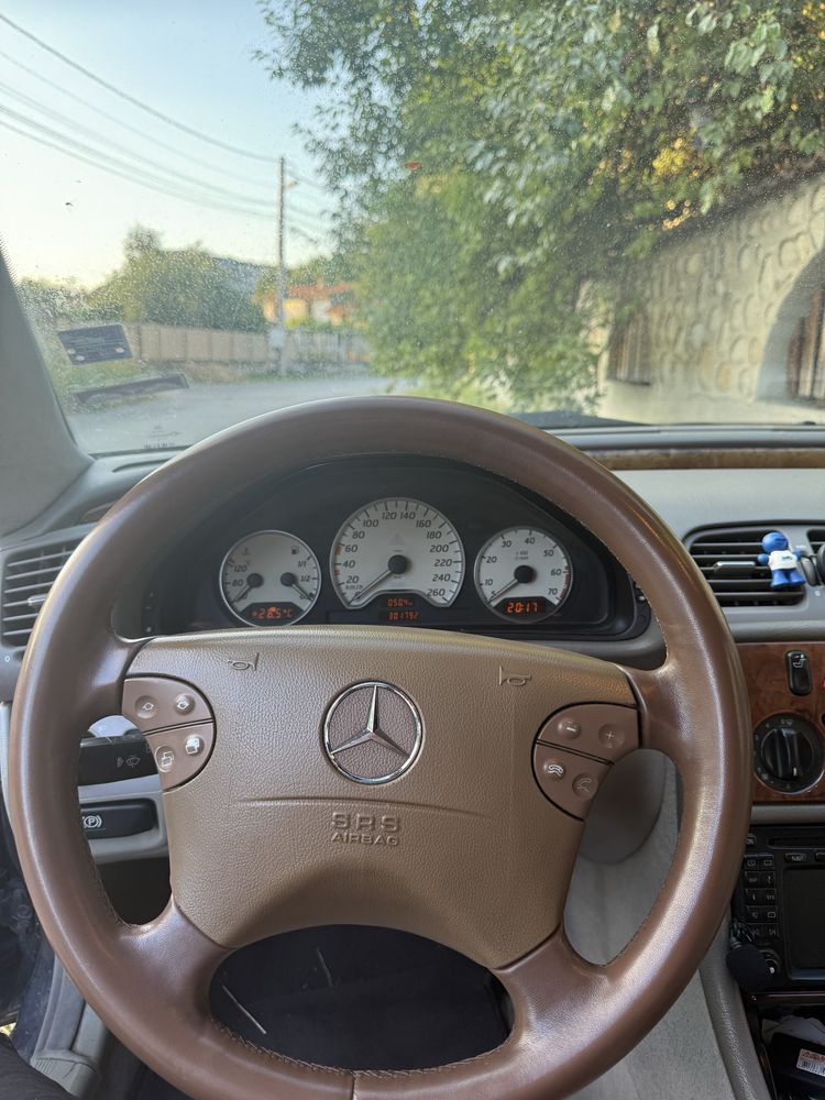 Волан Mercedes w210 E класа