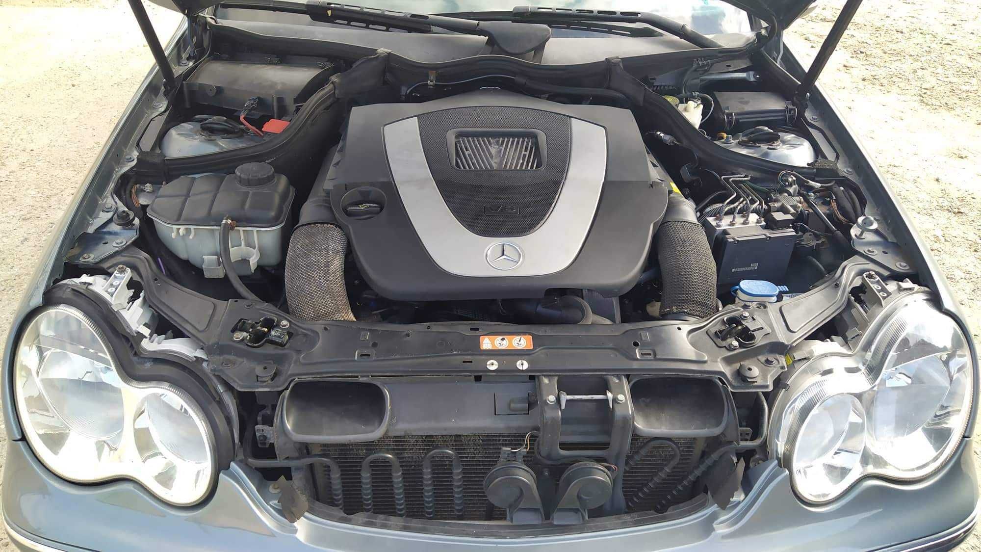 Mercedes c230 2.5 бензин 204 к.с.