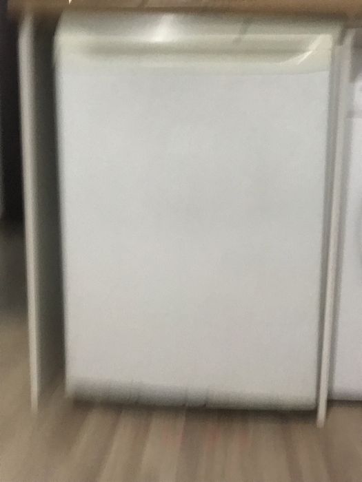 Продам морозильник