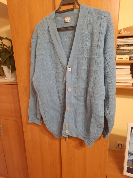 Мъжка вълнена жилетка