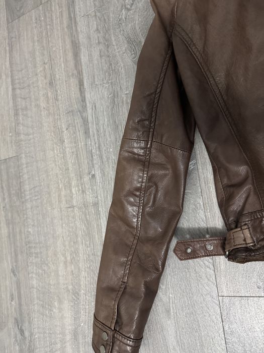 Geaca din piele naturala Bershka-S