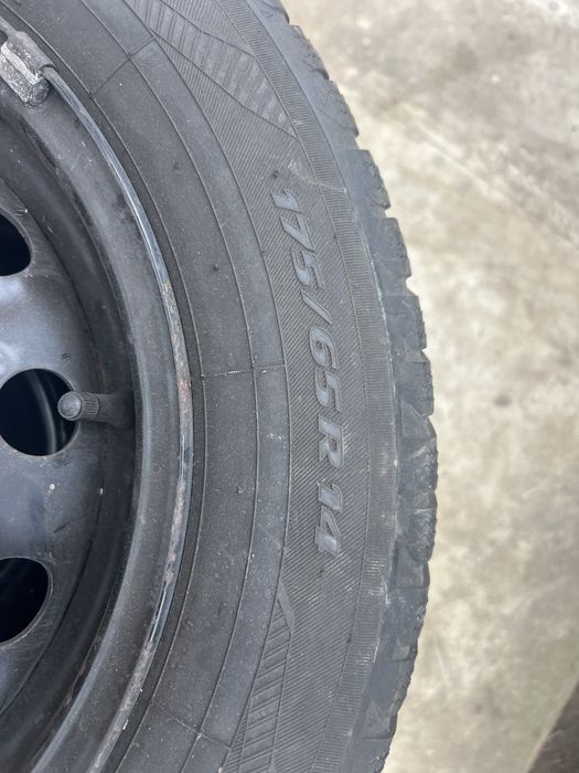 Cauciucuri iarna 175/65/14 Toyo