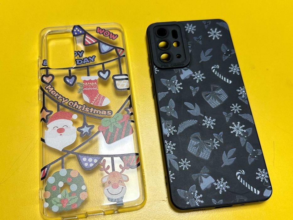 Два коледни кейса за Samsung Galaxy S20 Plus