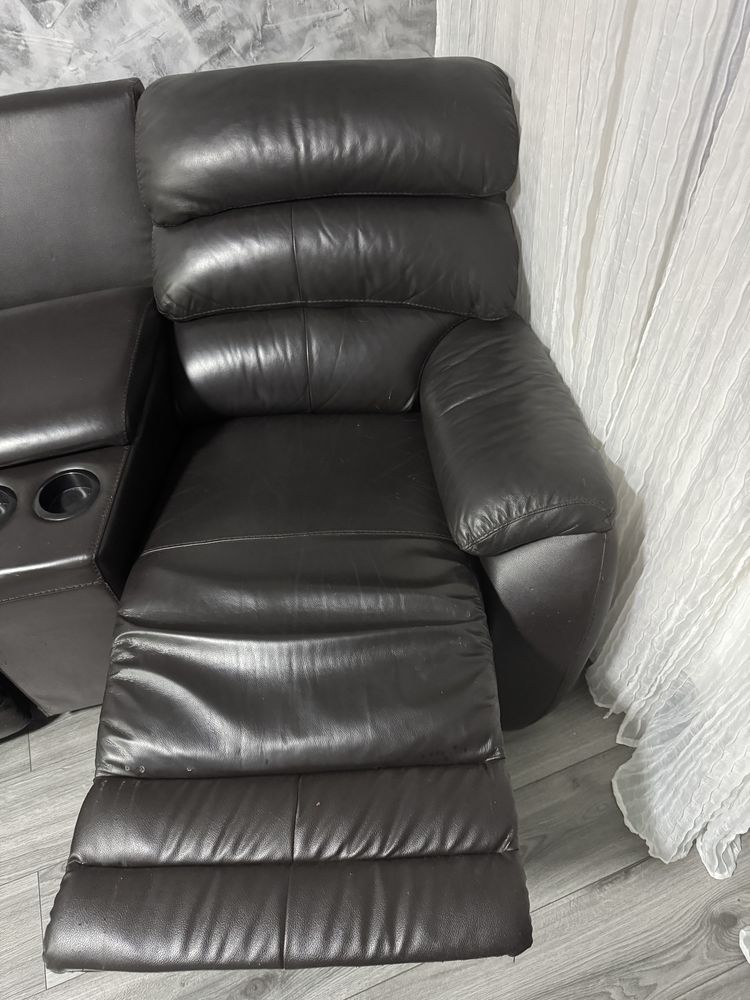Coltar Domnel WENGE,cu 2 funcii  relax oferta valabila 10 zile
