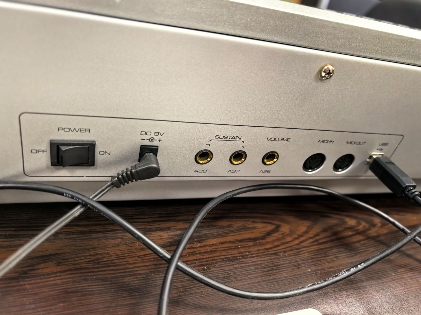 Дигитално пиано/ миди клавиатура с 88 клавиша M-AUDIO PRO 88