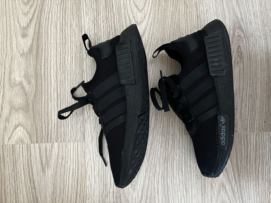 Adidas NMD R1 маратонки