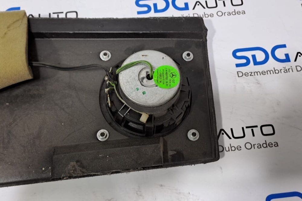 Boxa cu panou drepta spate stâlp 4636941025 Mercedes G350 2011-2019