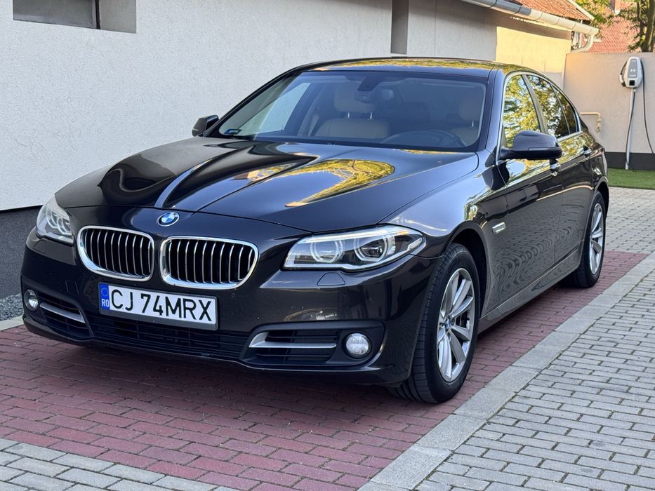 Bmw 520xdrive faruri Led Digital cockpit