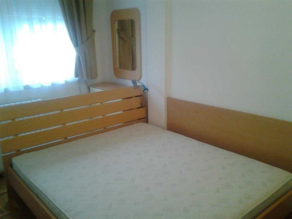 Дава се под наем Двустаен апартамент в София, Зона Б-5 - 65 кв.м за 612 € - Снимка #2