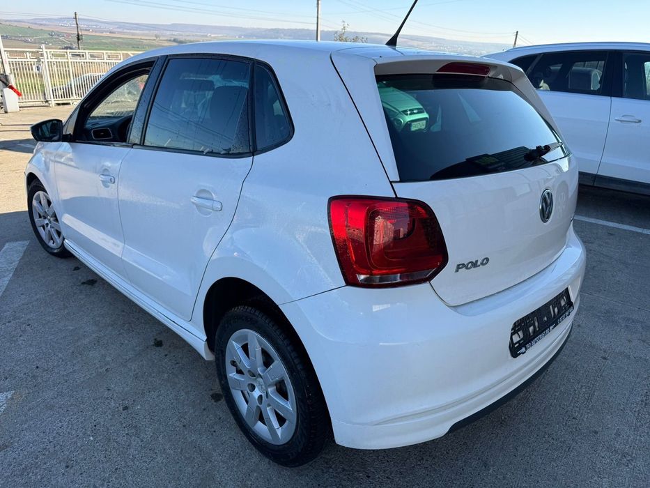 Dezmembrez / Dezmembrari / Piese / Accesorii Vw polo 6r 2014 alb 1.2 CFWA volan stanga
