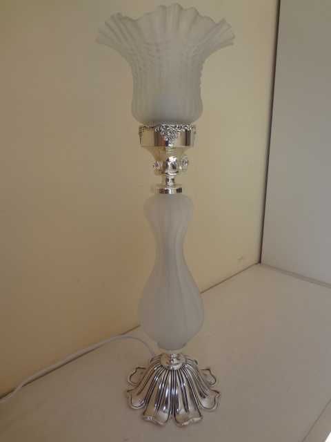 Гръцка лампа от метал и стъкло