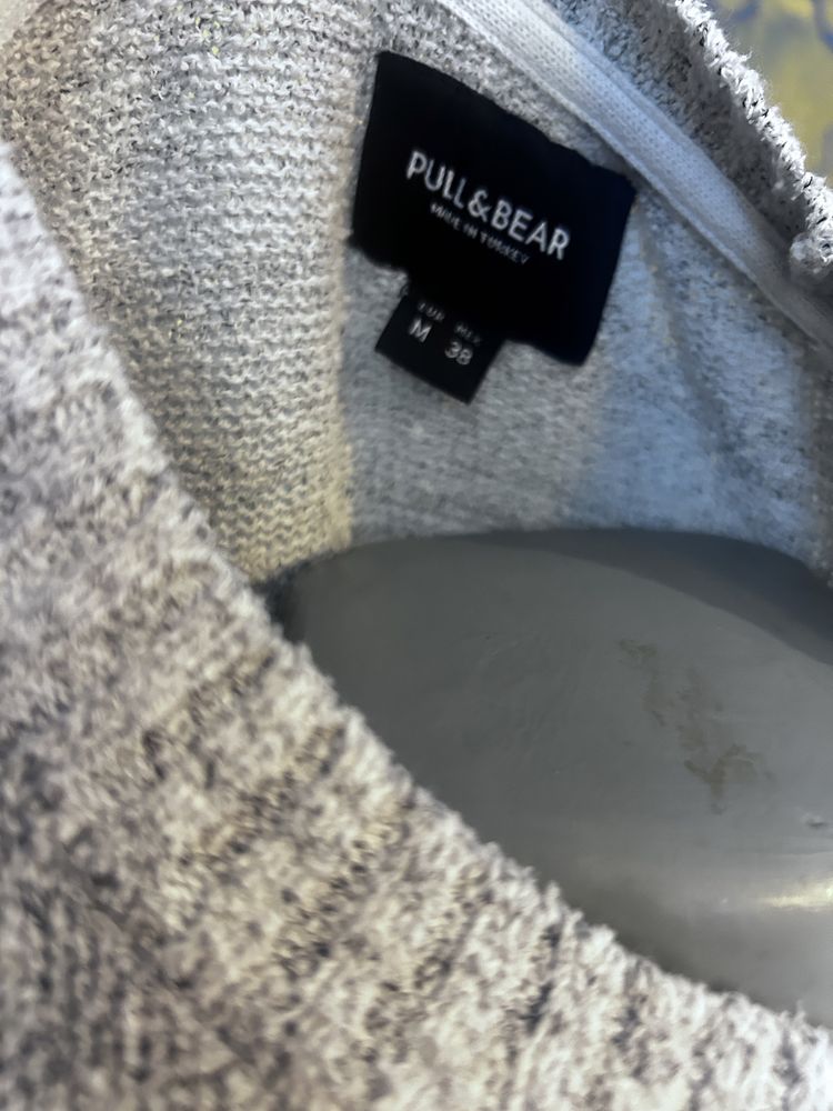 Bluza cu maneca lunga , culoarea gri , marimea M
