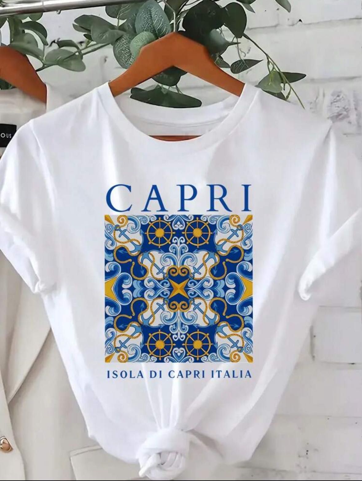 Дамски блузи с къс ръкав - S, M, L, XL нови